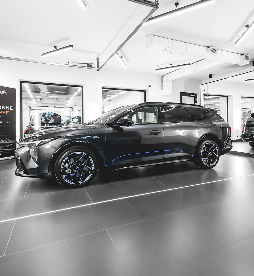 Kia K4